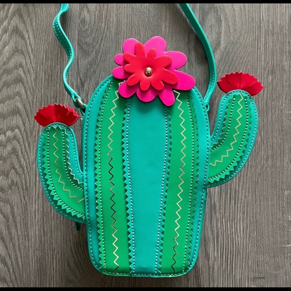 🎀PRICE DROP🎀 Kate Spade Cactus Crossbody Purse - Rare Novelty Bag - Picture 3 of 8